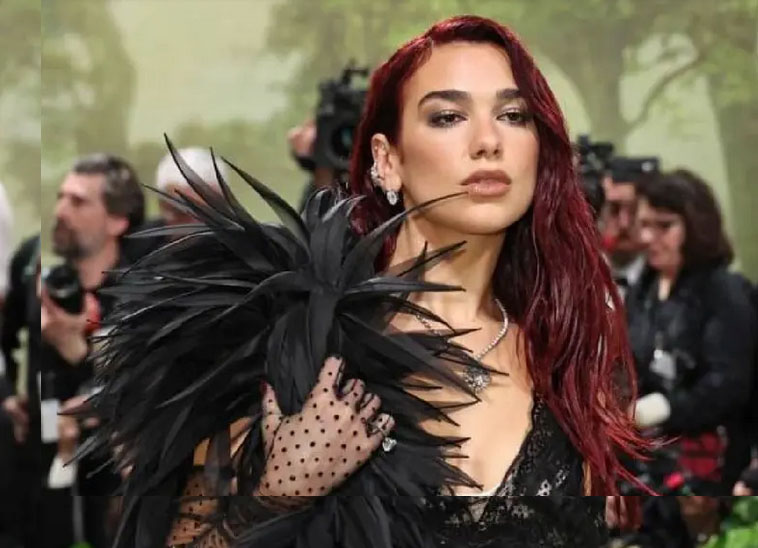 Dua Lipa denuncia el genocidio en Gaza; “Quemar niños nunca puede justificarse”