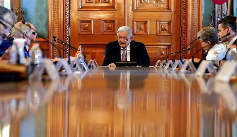 Reforma al Poder Judicial, uno de los temas con legisladores de EU: López Obrador