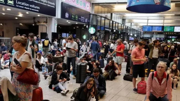 Un «ataque masivo» golpea las líneas ferroviarias francesas en París y afecta a 800.000 pasajeros antes de la ceremonia inaugural de los Juegos Olímpicos