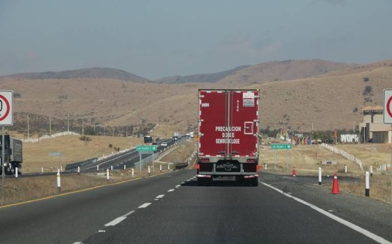 Clúster automotriz demanda ampliación de la carretera 57 a México, a cuatro carriles