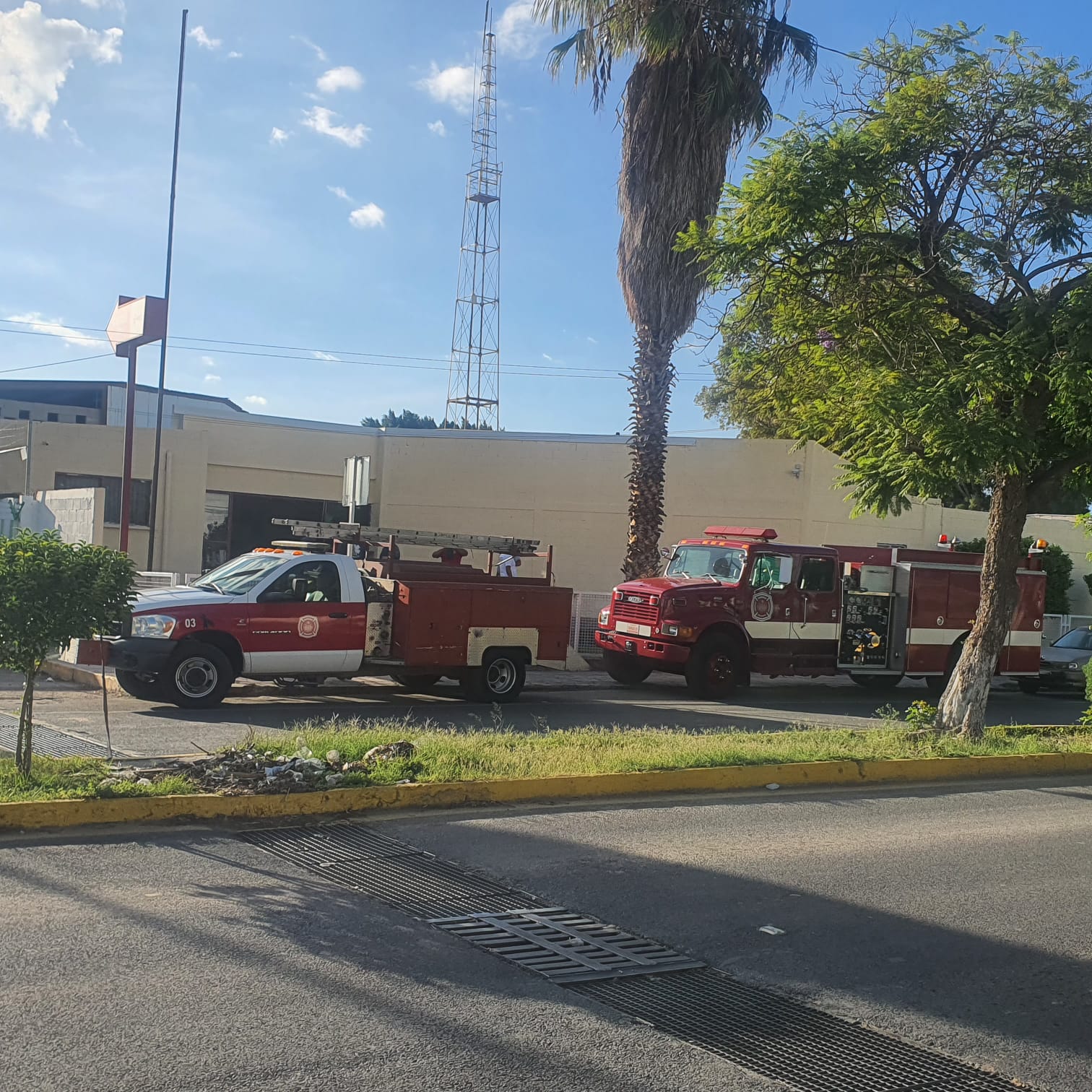 Bomberos se manifestaron demandando aumento salarial, es inaceptable, les dice el patronato