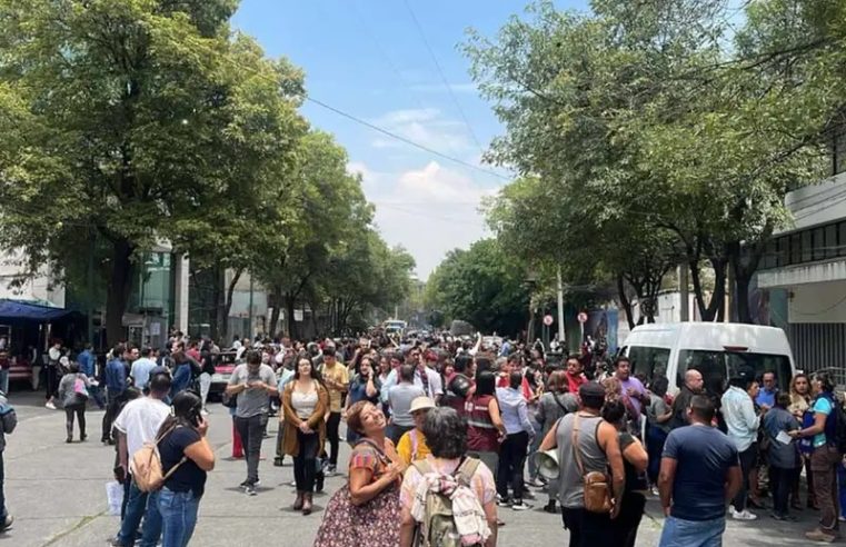 Microsismo provoca pánico en CDMX; ya van tres en un solo día