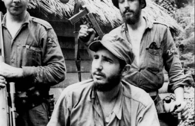 Rinde Cuba homenaje a Fidel Castro, líder histórico de la Revolución