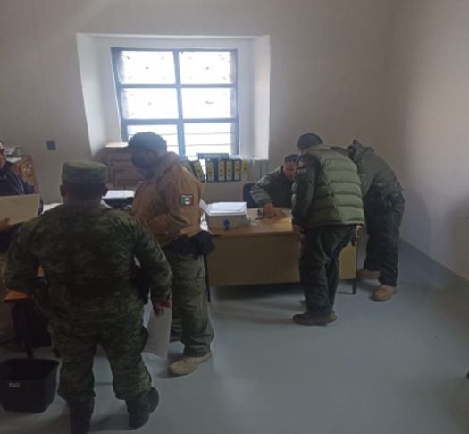 Detectan a policías no acreditados tras revisiones a comandancias municipales