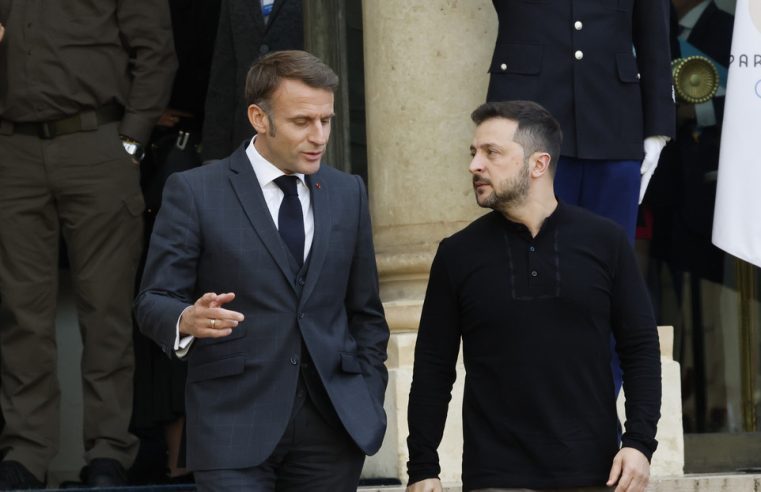 Macron dice que Ucrania debe ser “realista”