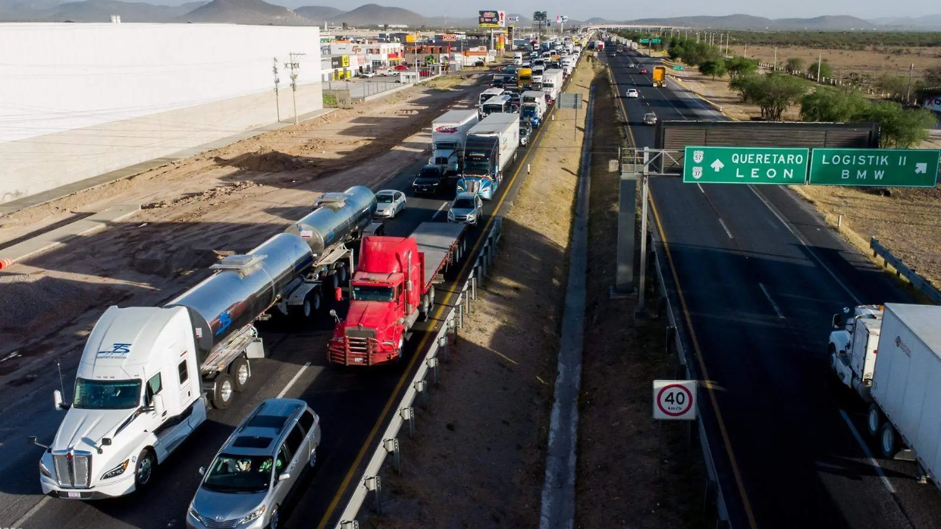 Hay alrededor de 70 puestos de huachicol en carreteras potosinas: AMOTAC