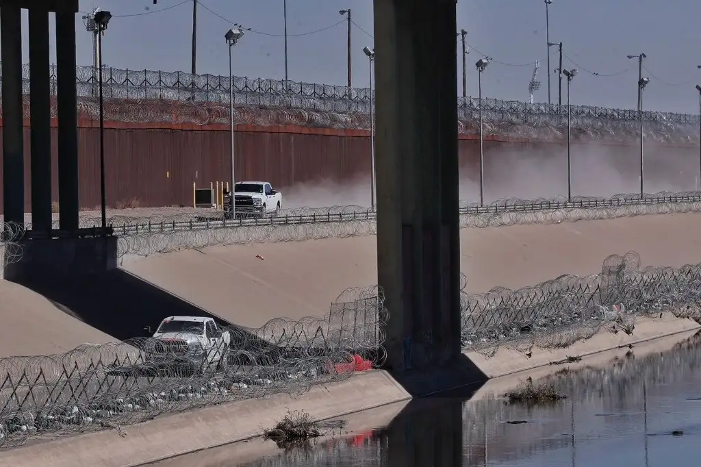 Inician deportaciones en puentes fronterizos de Ciudad Juárez y Matamoros