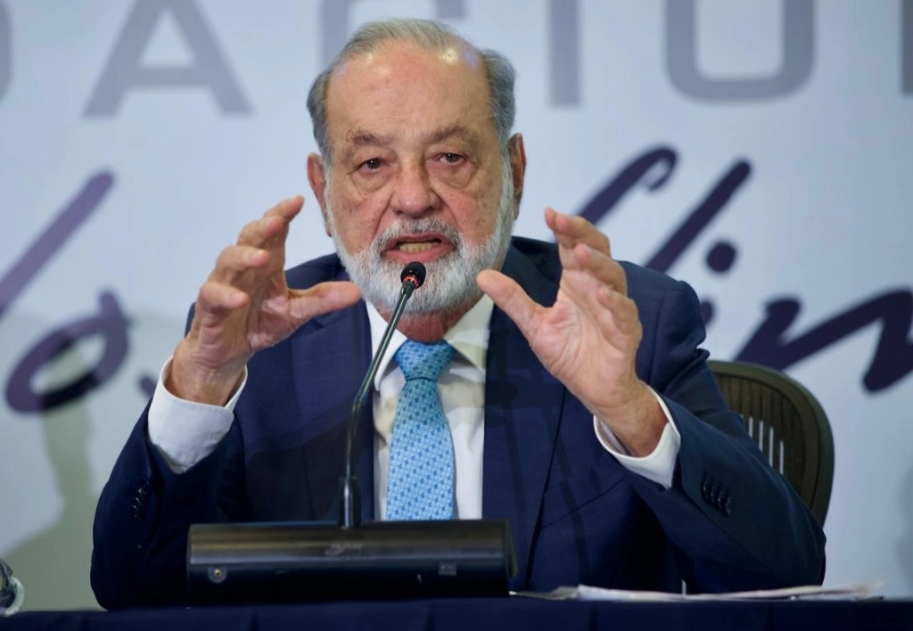 Slim: reformas fiscales descomponen estabilidad macroeconómica