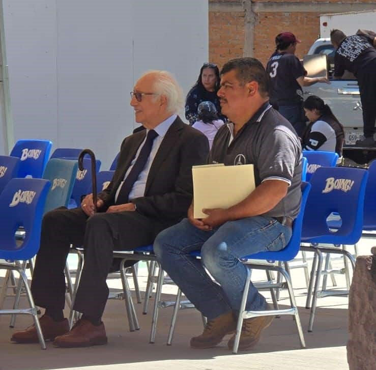 Marcelo de los Santos tramita su pensión para el Bienestar