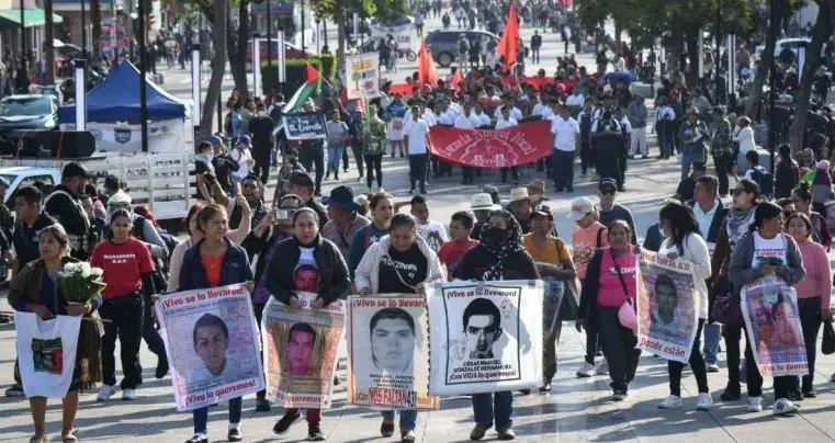 Nuevo equipo investiga Ayotzinapa con análisis de telefonía y datos científicos
