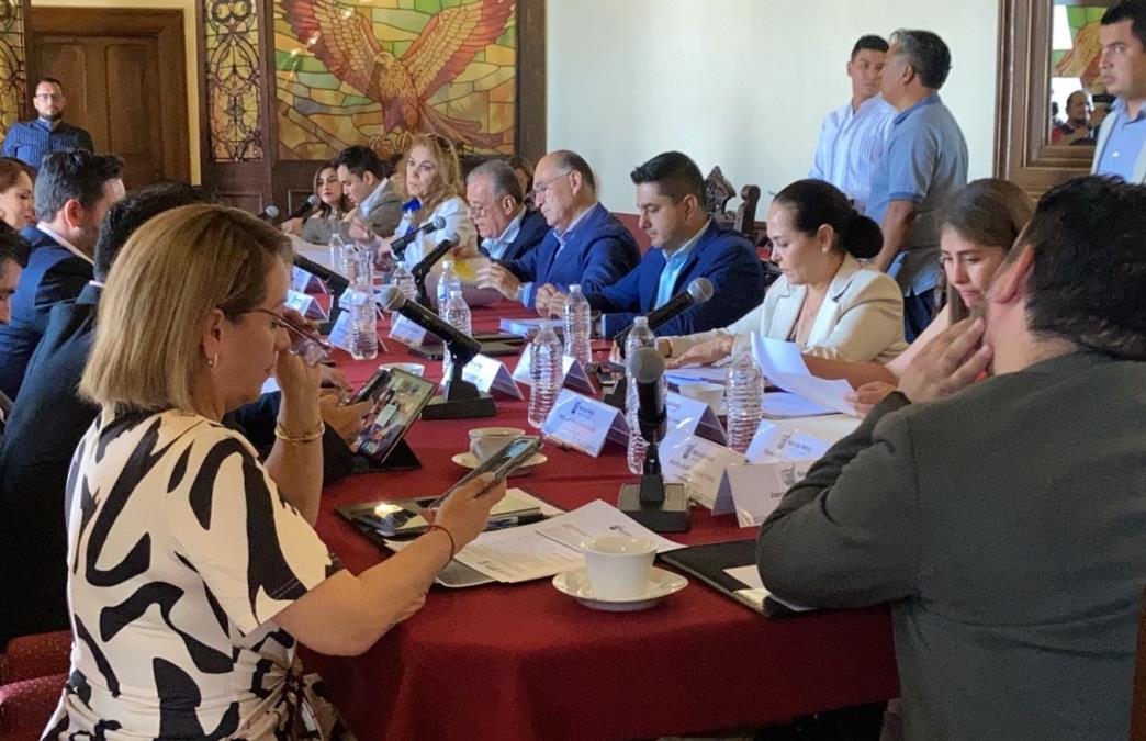 Cabildo aprueba cambios en la delegación de La Pila y la Contraloría