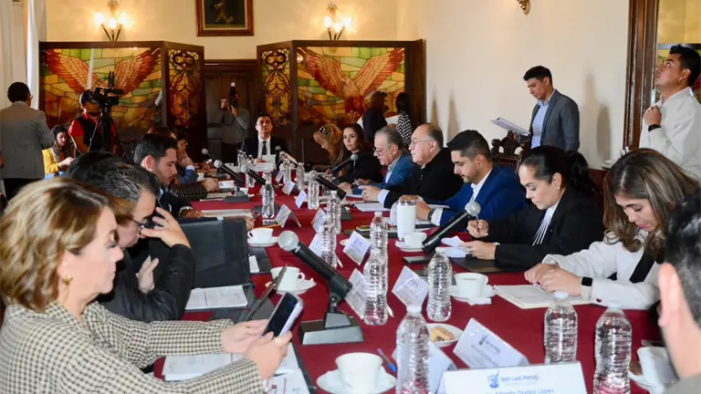 Despidos injustificados le cuestan millones al Ayuntamiento